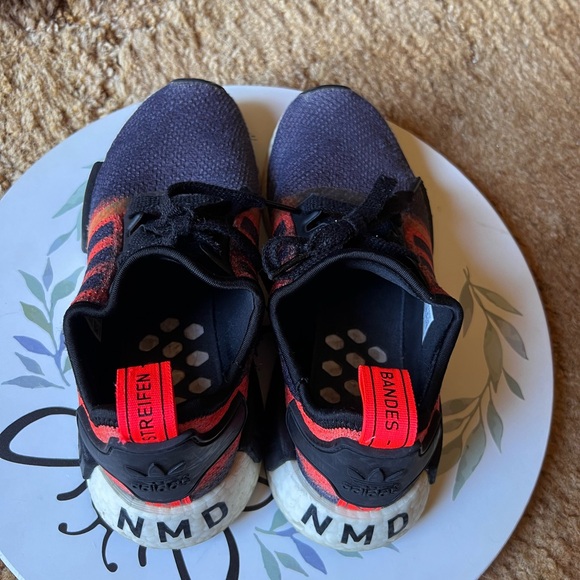 Adidas NMD R1 J Core Black Solar Red Orange Size 6 Sneakers. - Picture 10 of 17